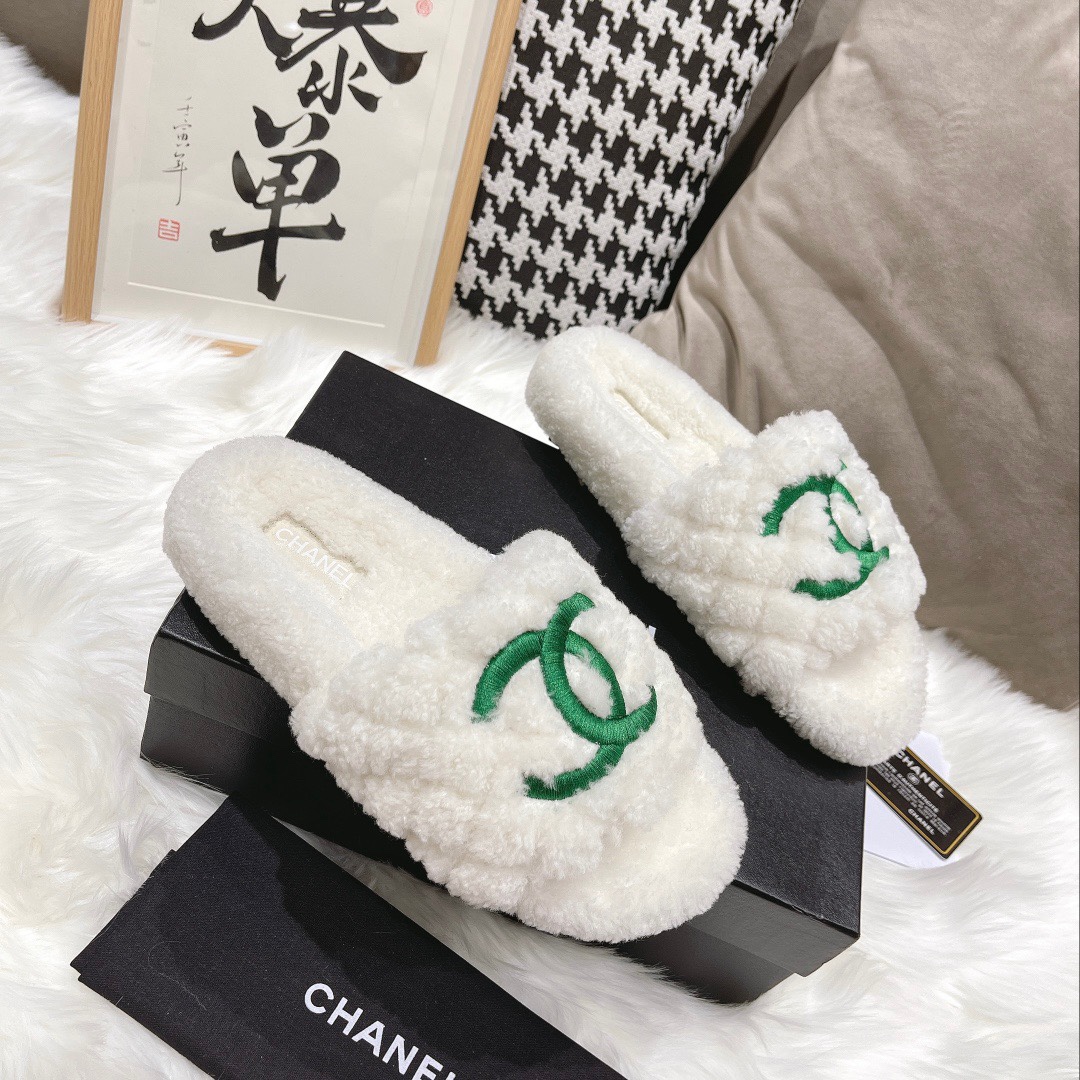 CHANEL