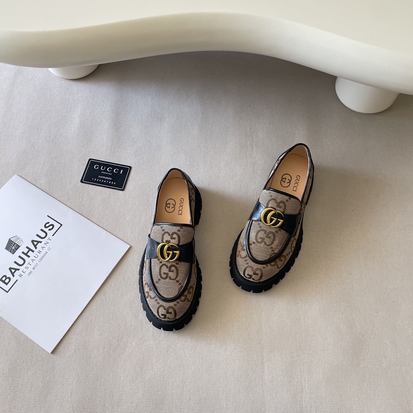 GUCCI