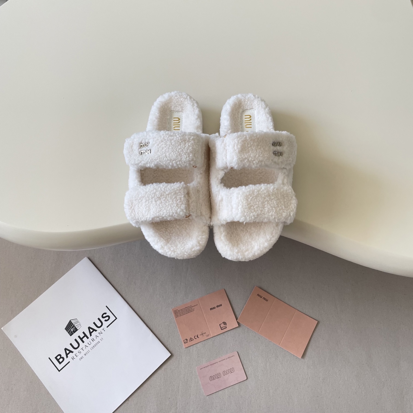 MIUMIU