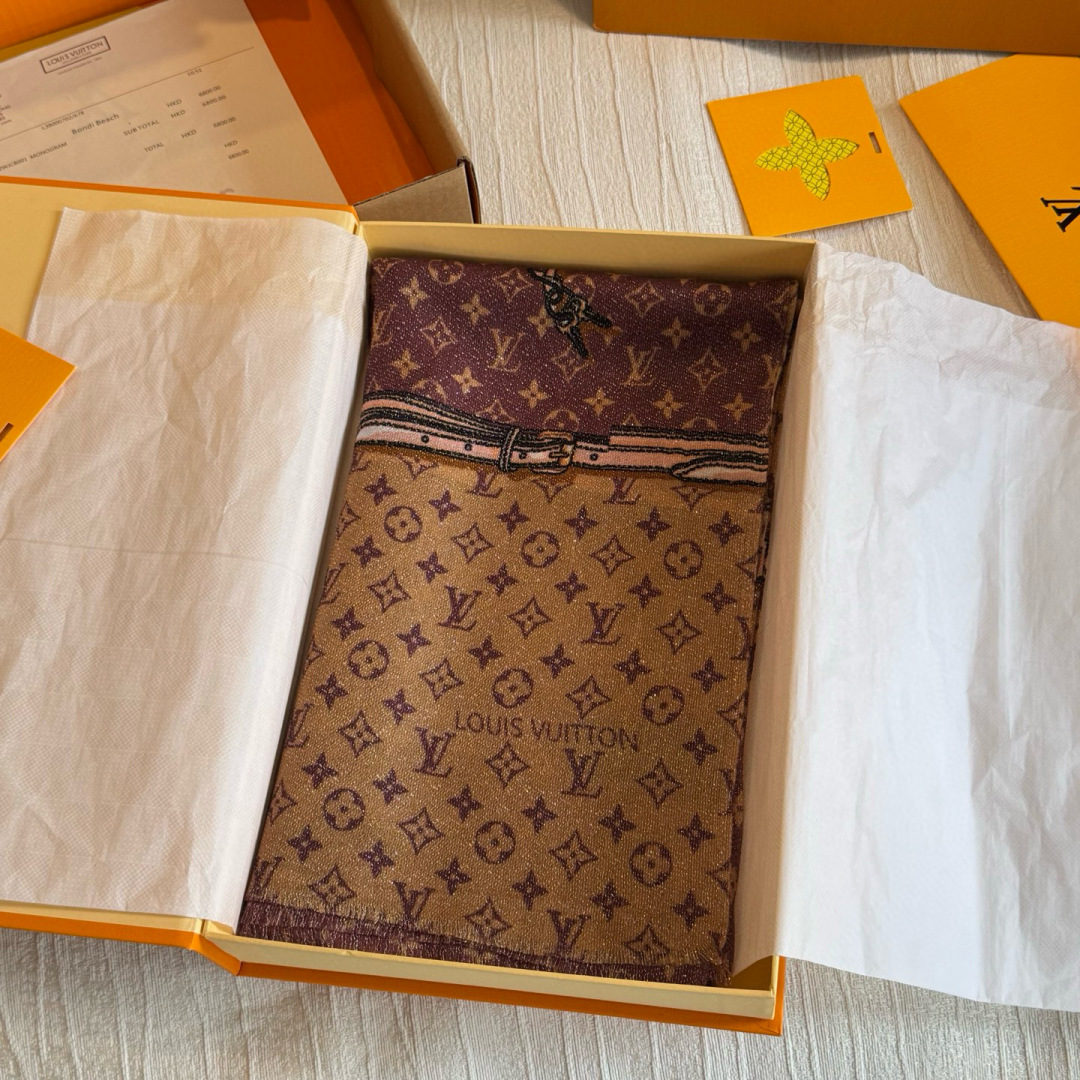 LOUIS VUITTON