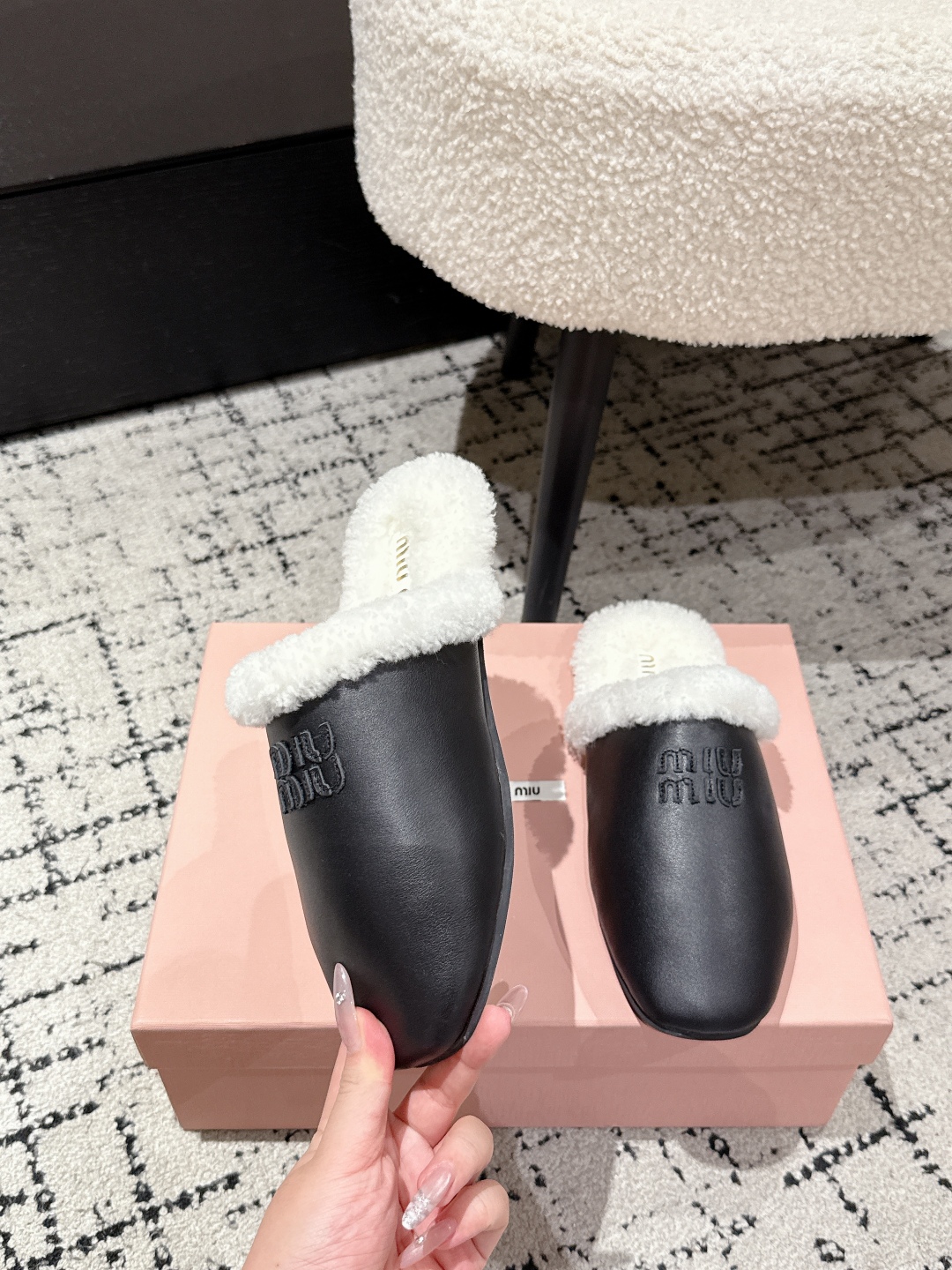 MIUMIU