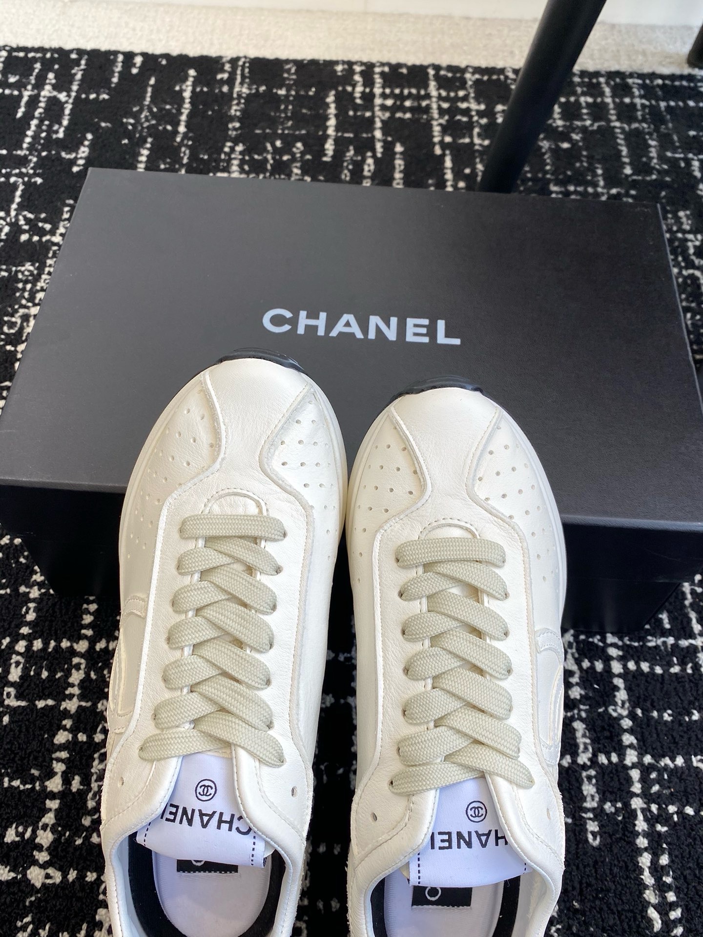 CHANEL
