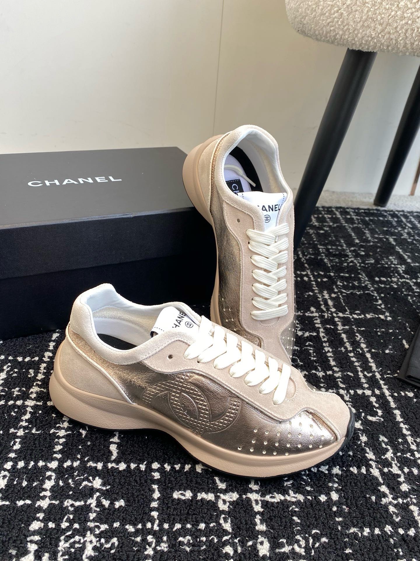 CHANEL