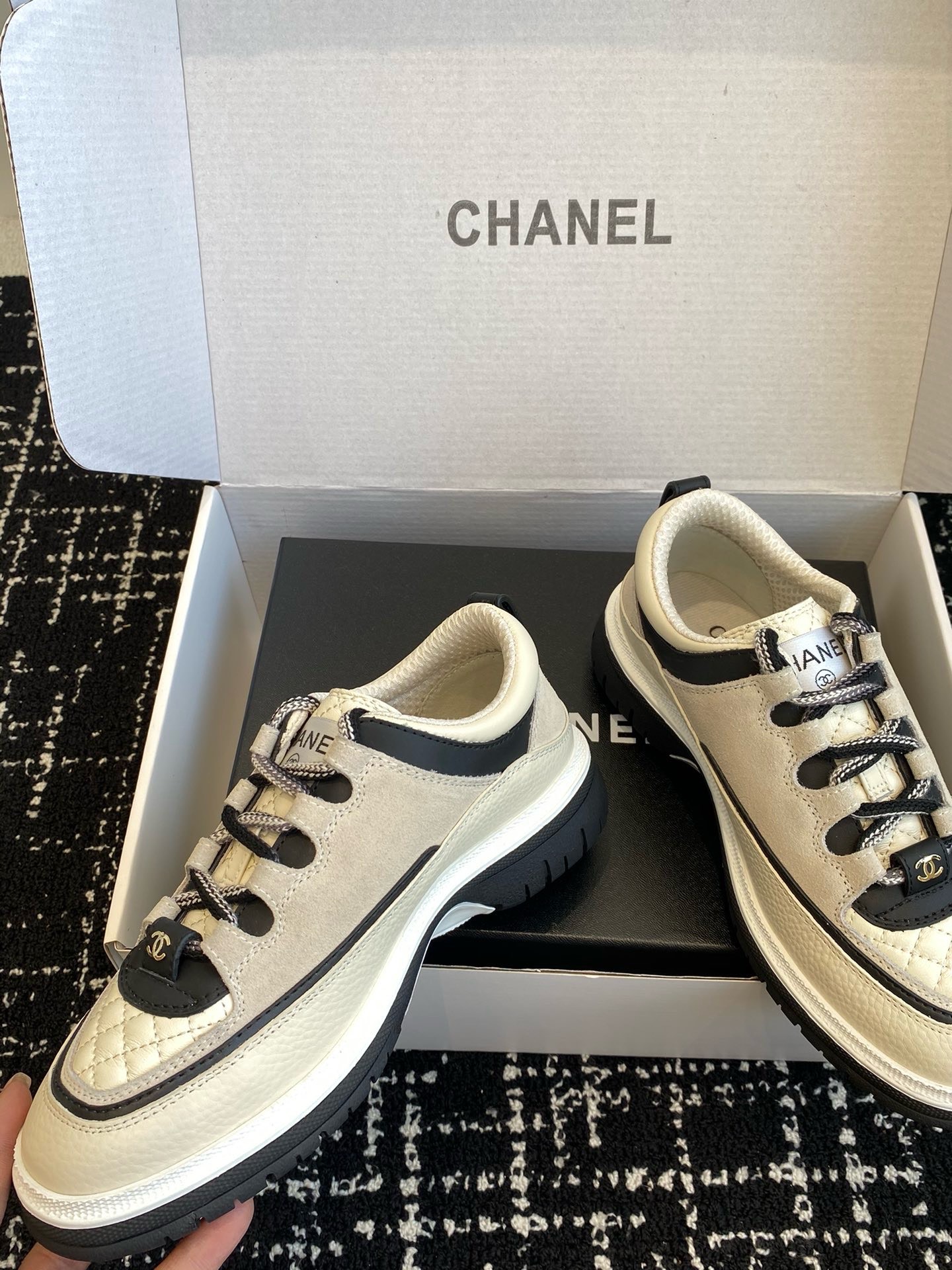 CHANEL