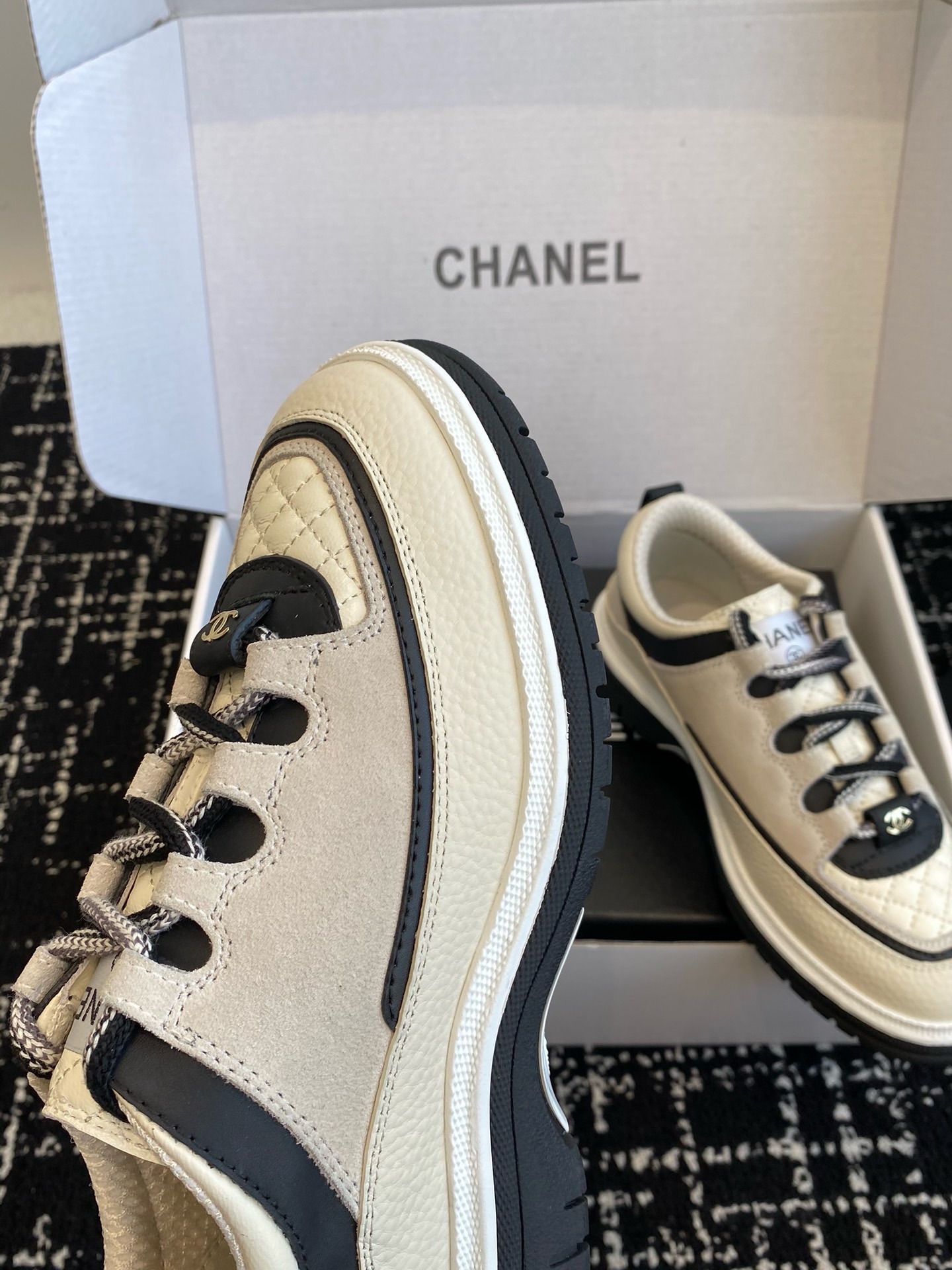 CHANEL