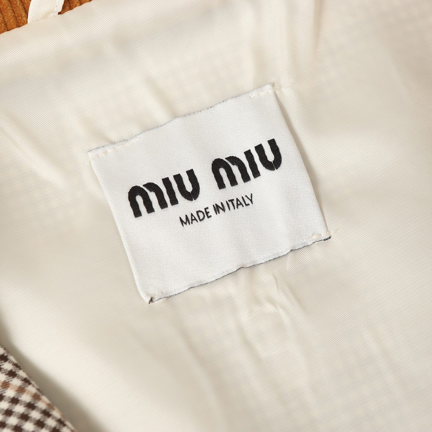 MIUMIU