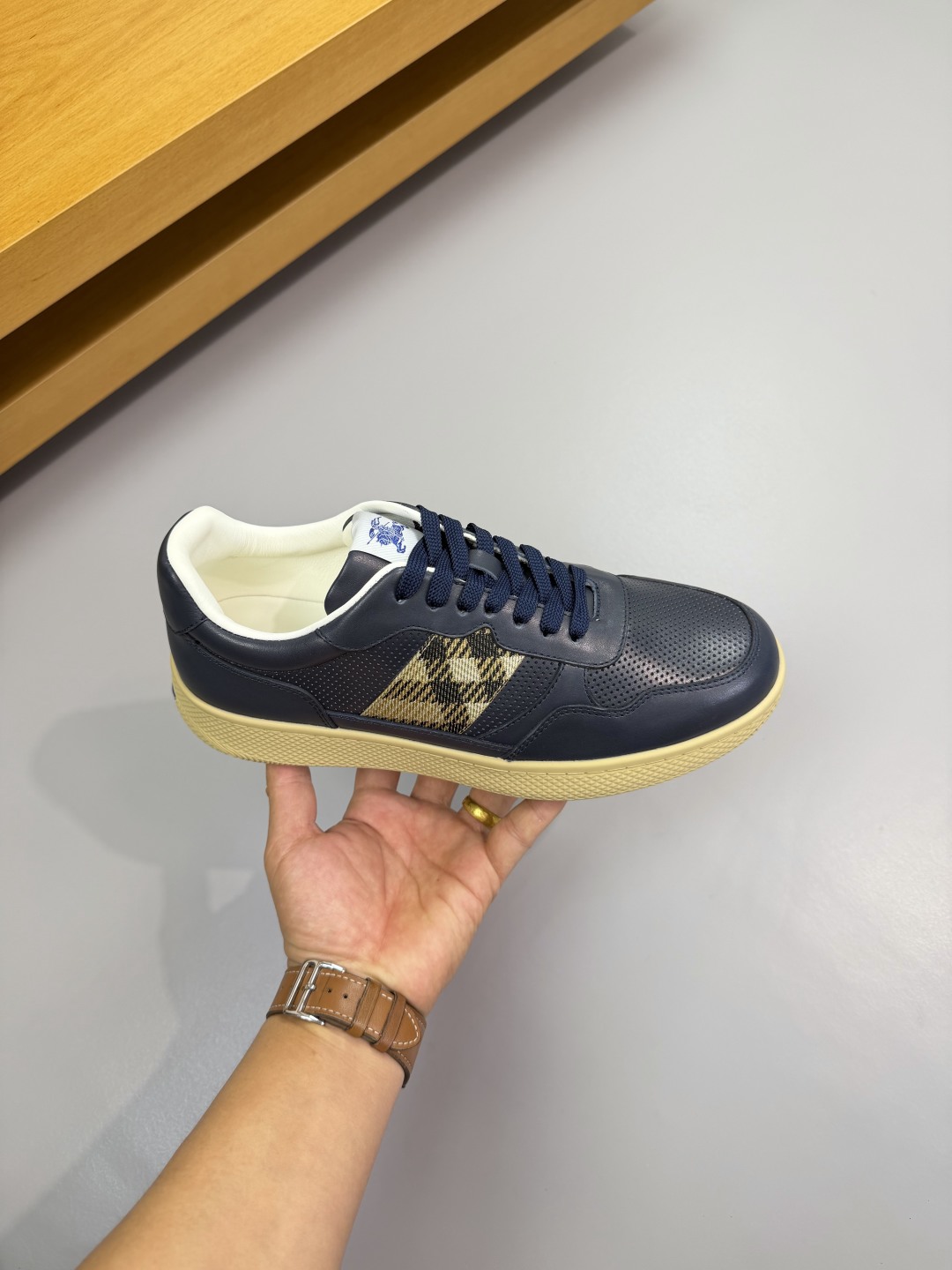 BURBERRY