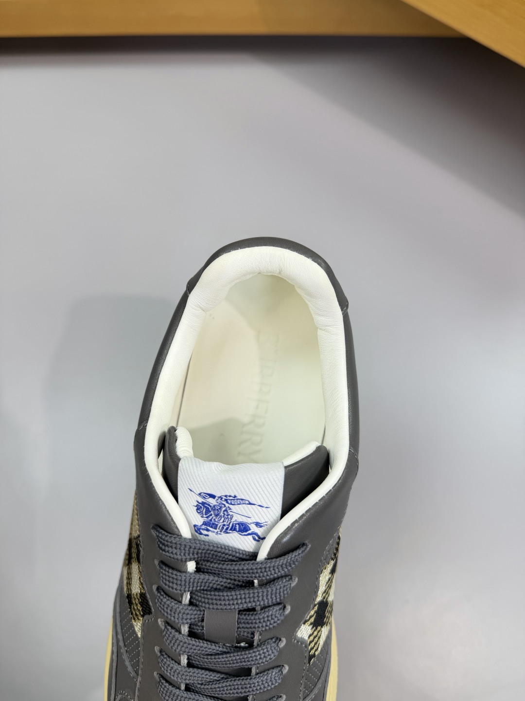 BURBERRY