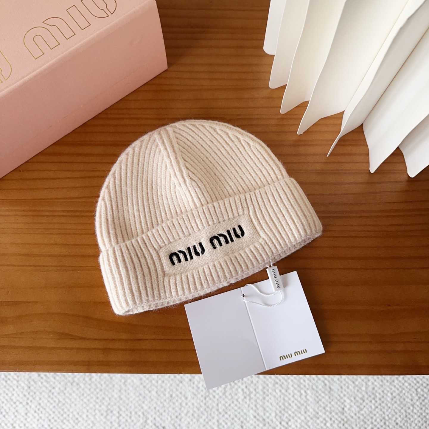 MIUMIU