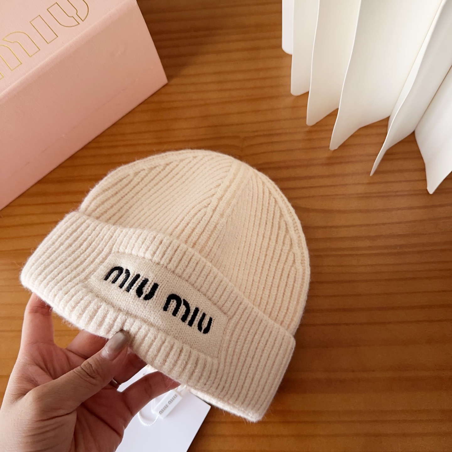 MIUMIU