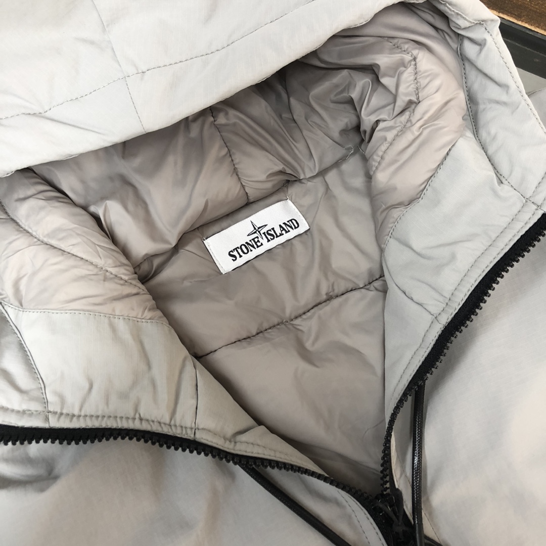 STONE ISLAND