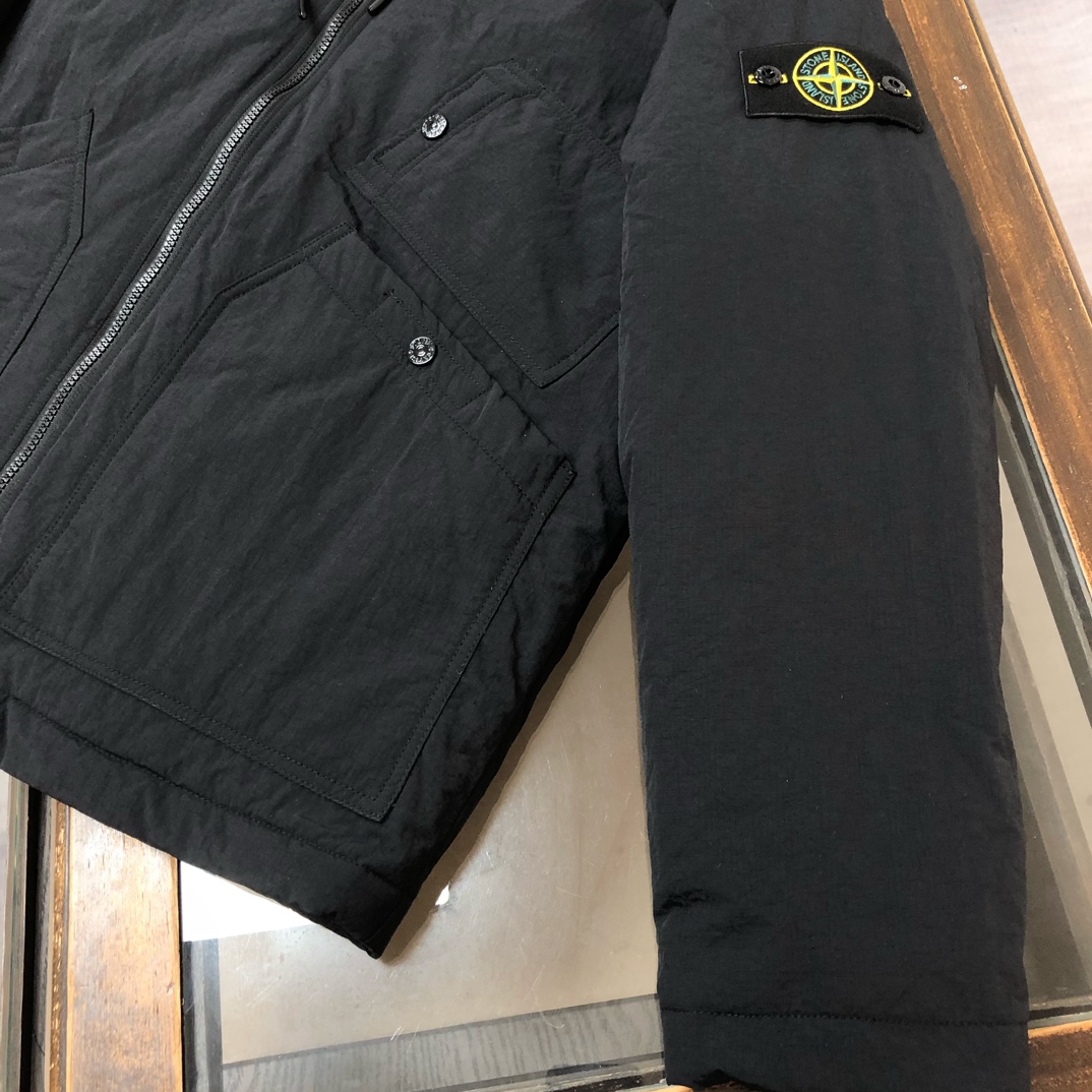 STONE ISLAND