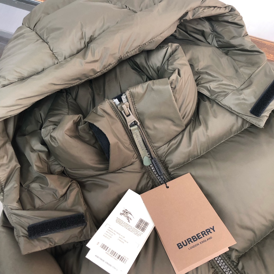 BURBERRY