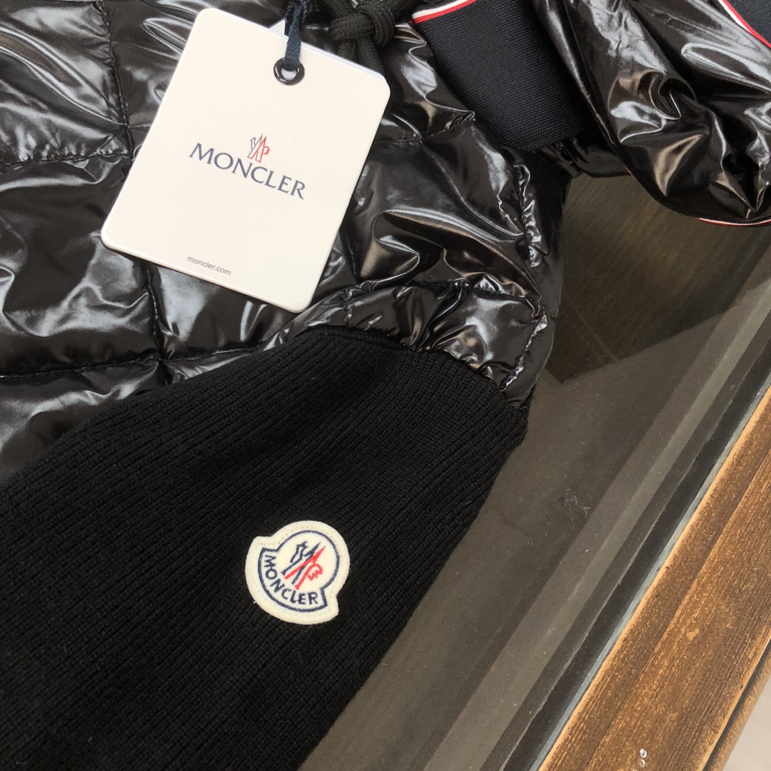 MONCLER