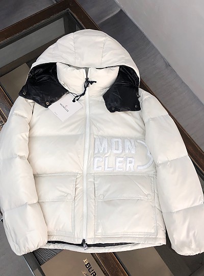 MONCLER