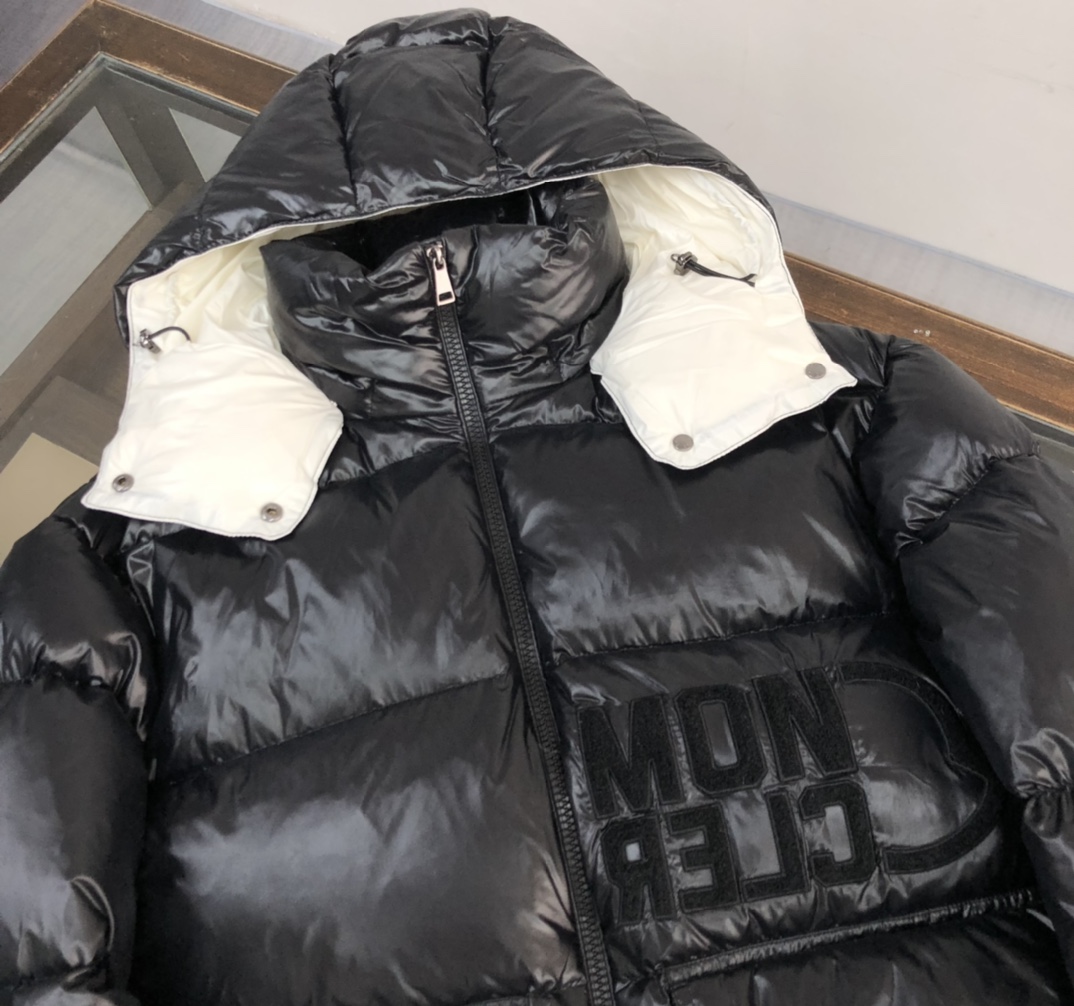 MONCLER