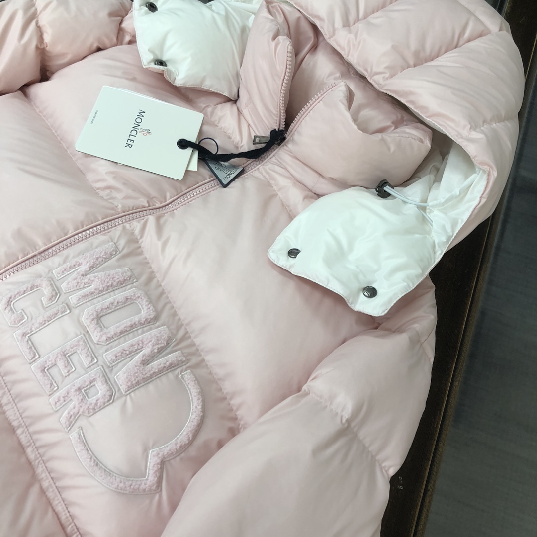 MONCLER