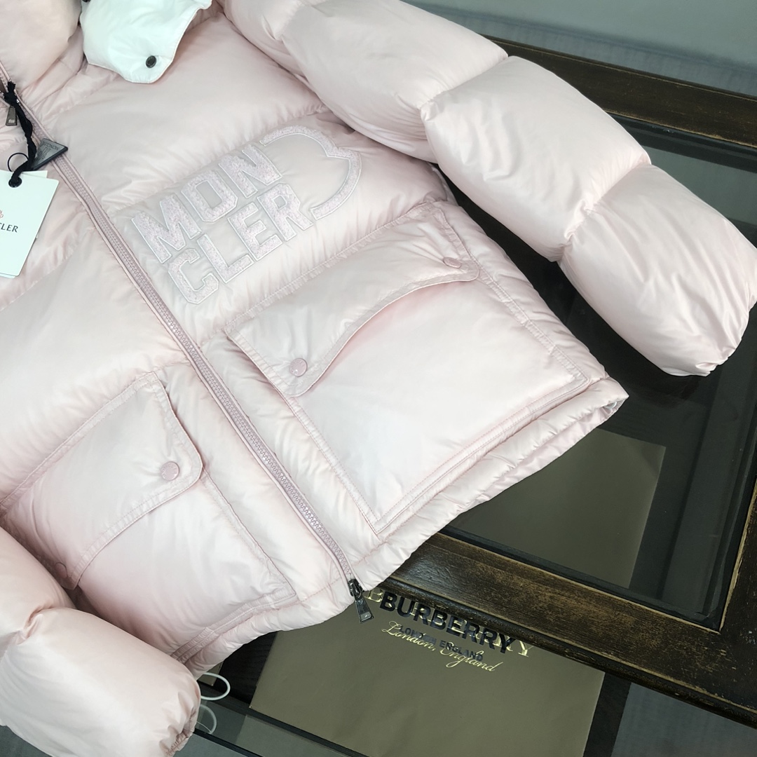 MONCLER