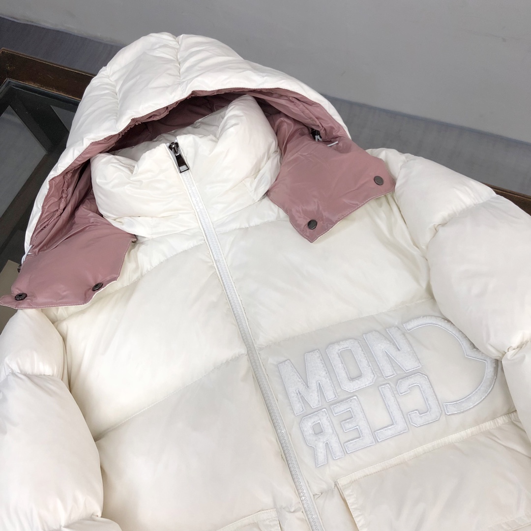 MONCLER