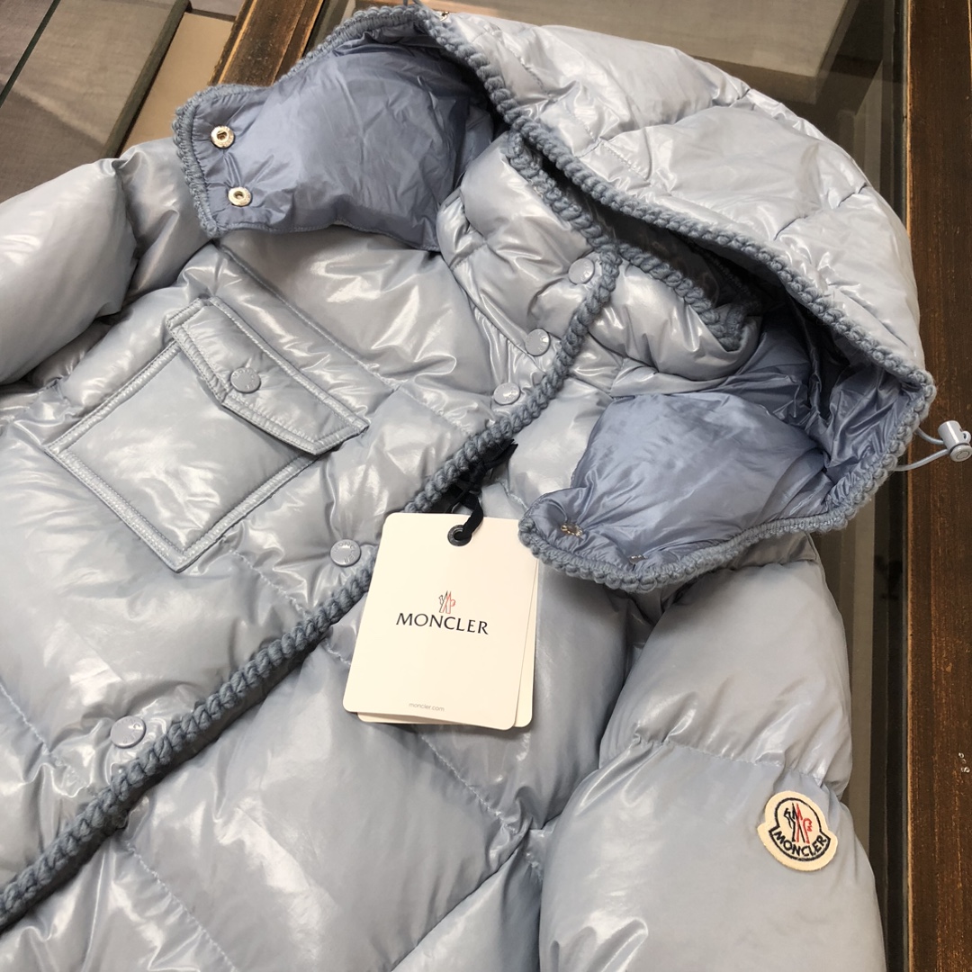 MONCLER