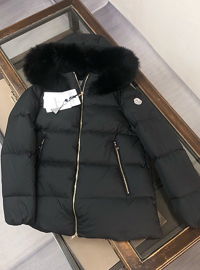 MONCLER