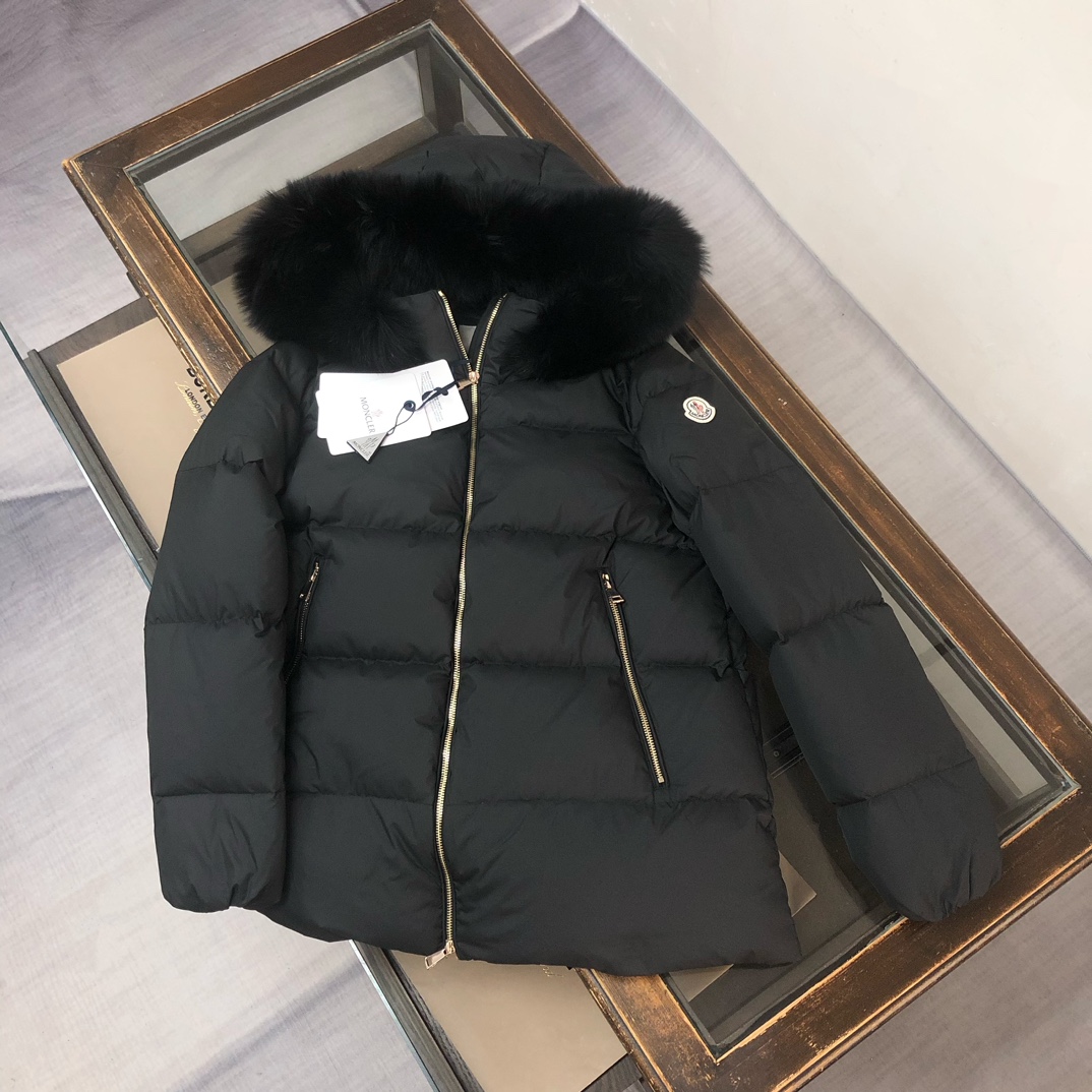 MONCLER
