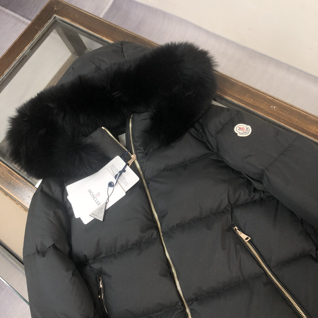 MONCLER
