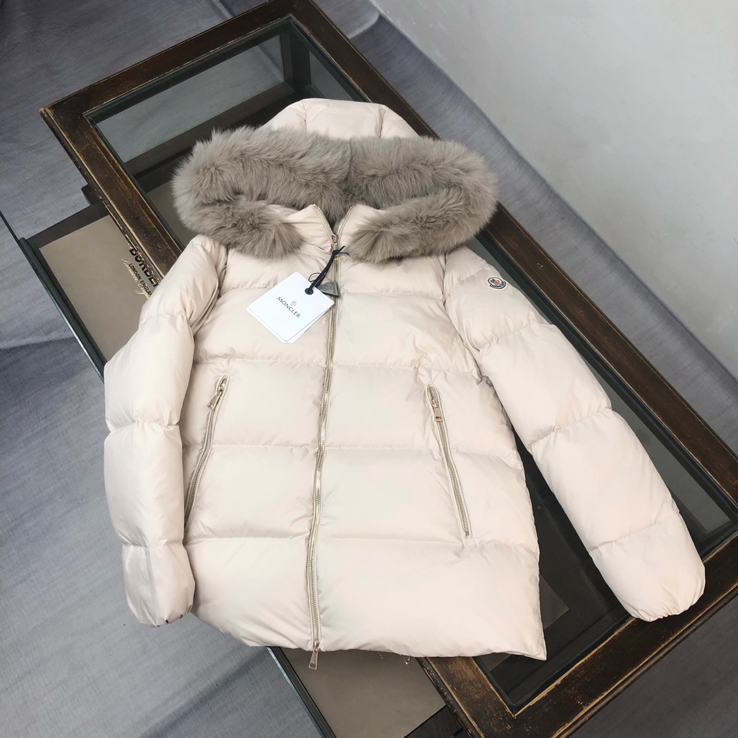 MONCLER
