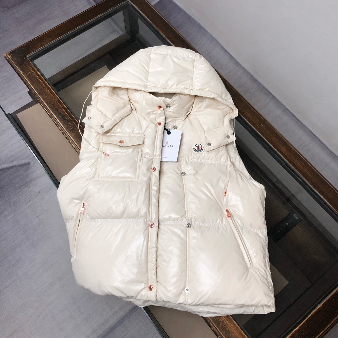 MONCLER