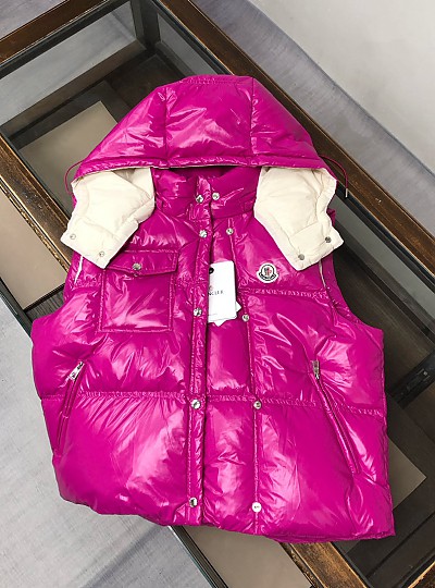 MONCLER
