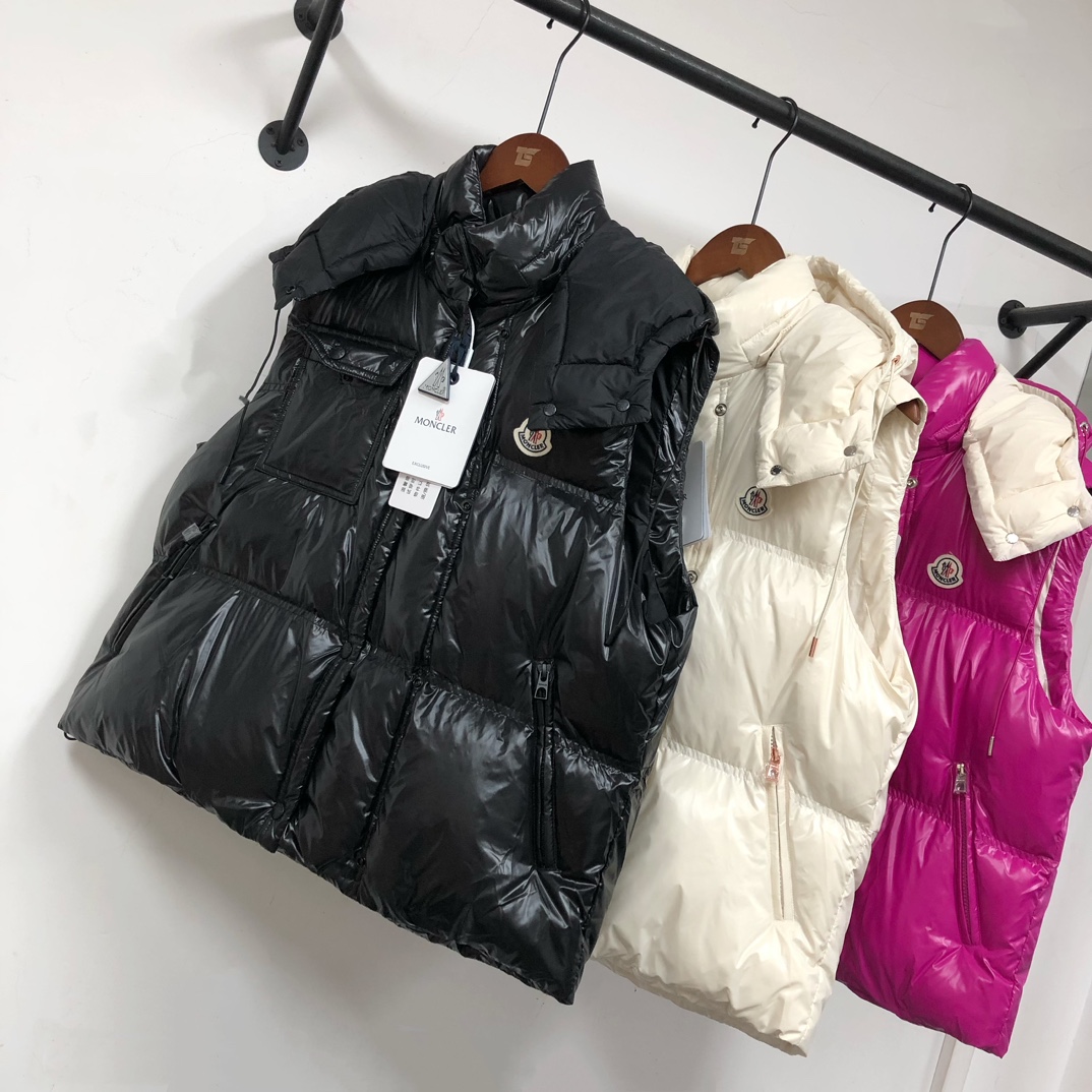 MONCLER