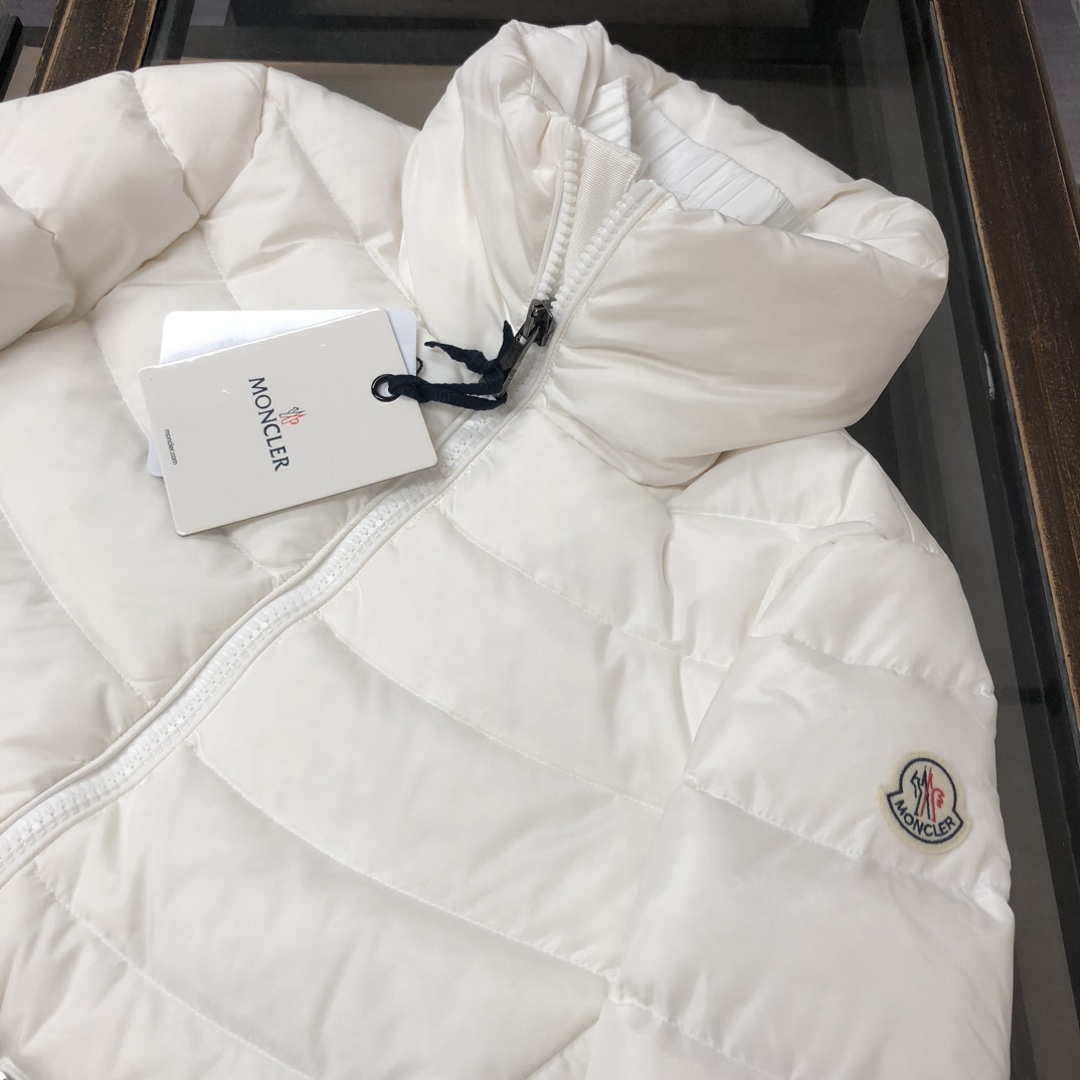 MONCLER