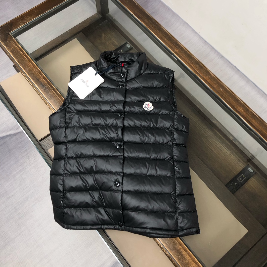 MONCLER