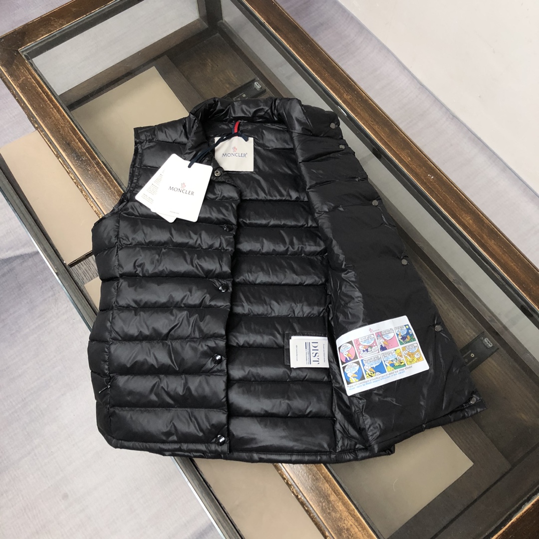 MONCLER