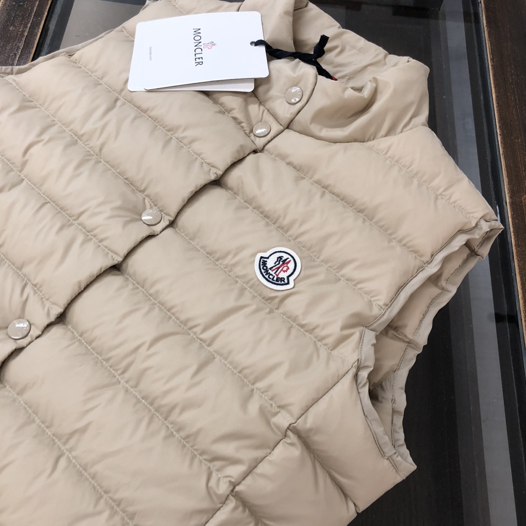 MONCLER
