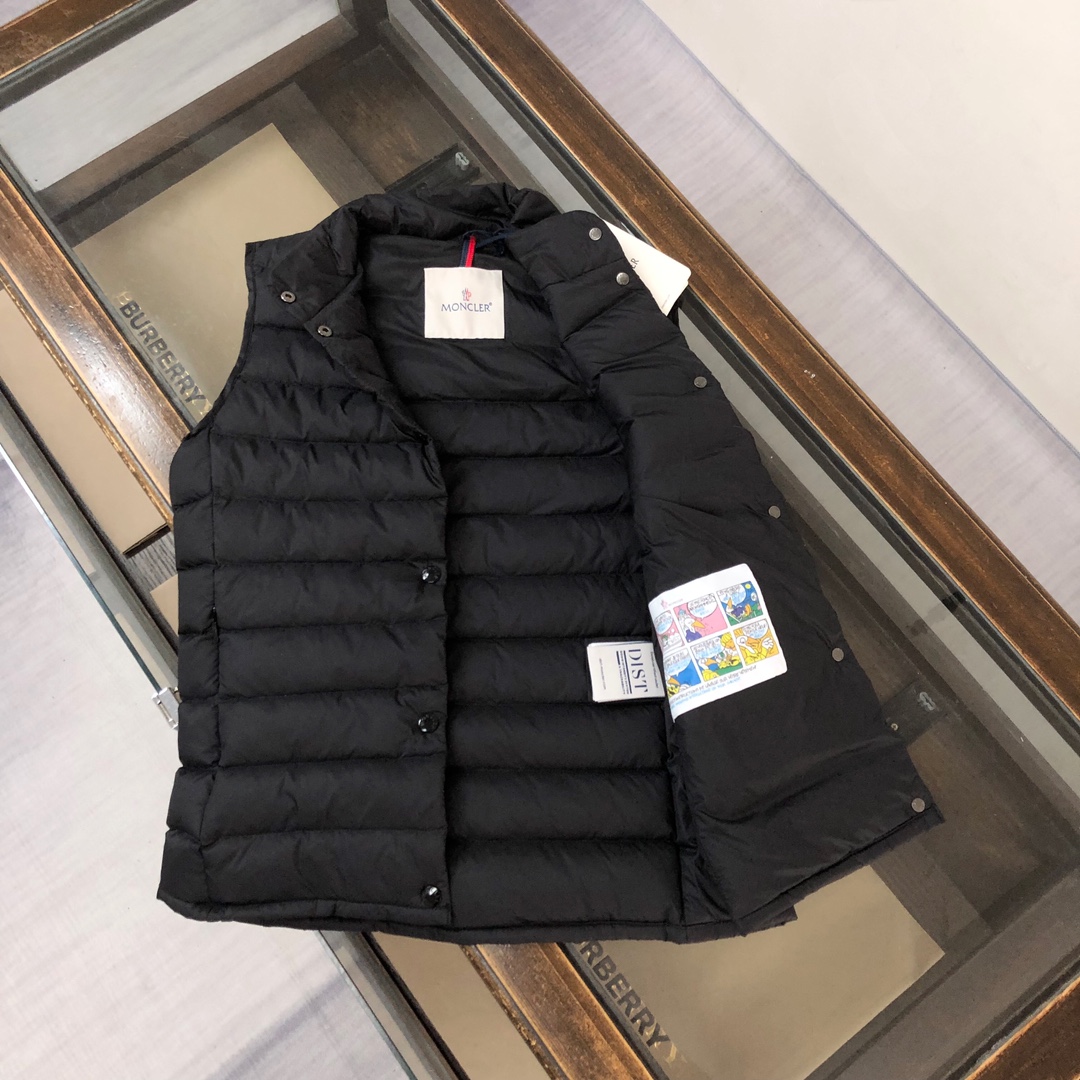 MONCLER