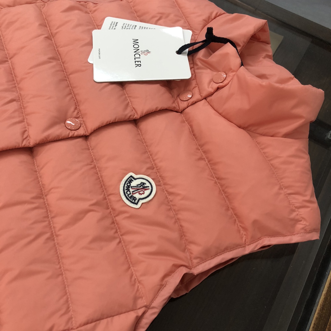 MONCLER